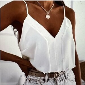 NWT Forolav White V-Neck Sleeveless Camisole Top Small